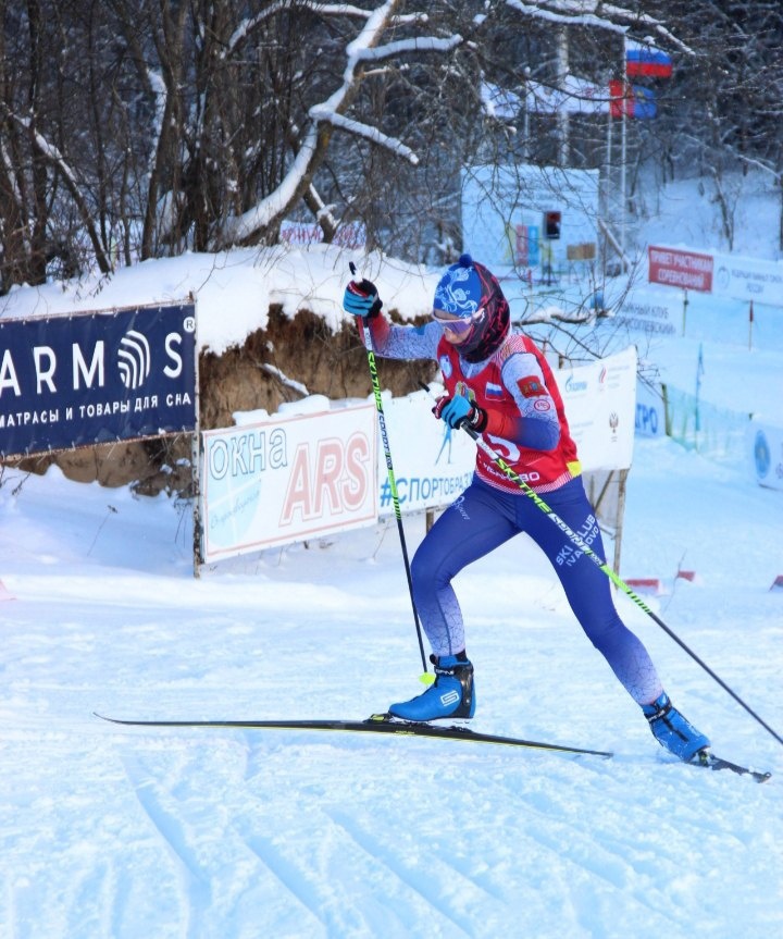 Лыжная гонка 2 этапа Золотое кольцо России 2024 среди СШ ЦФО - лыжница на дистанции